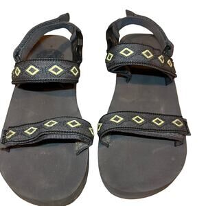 Reef Women's Convertible Sandal Grey Yellow Size 6  Adjustable Outdoor